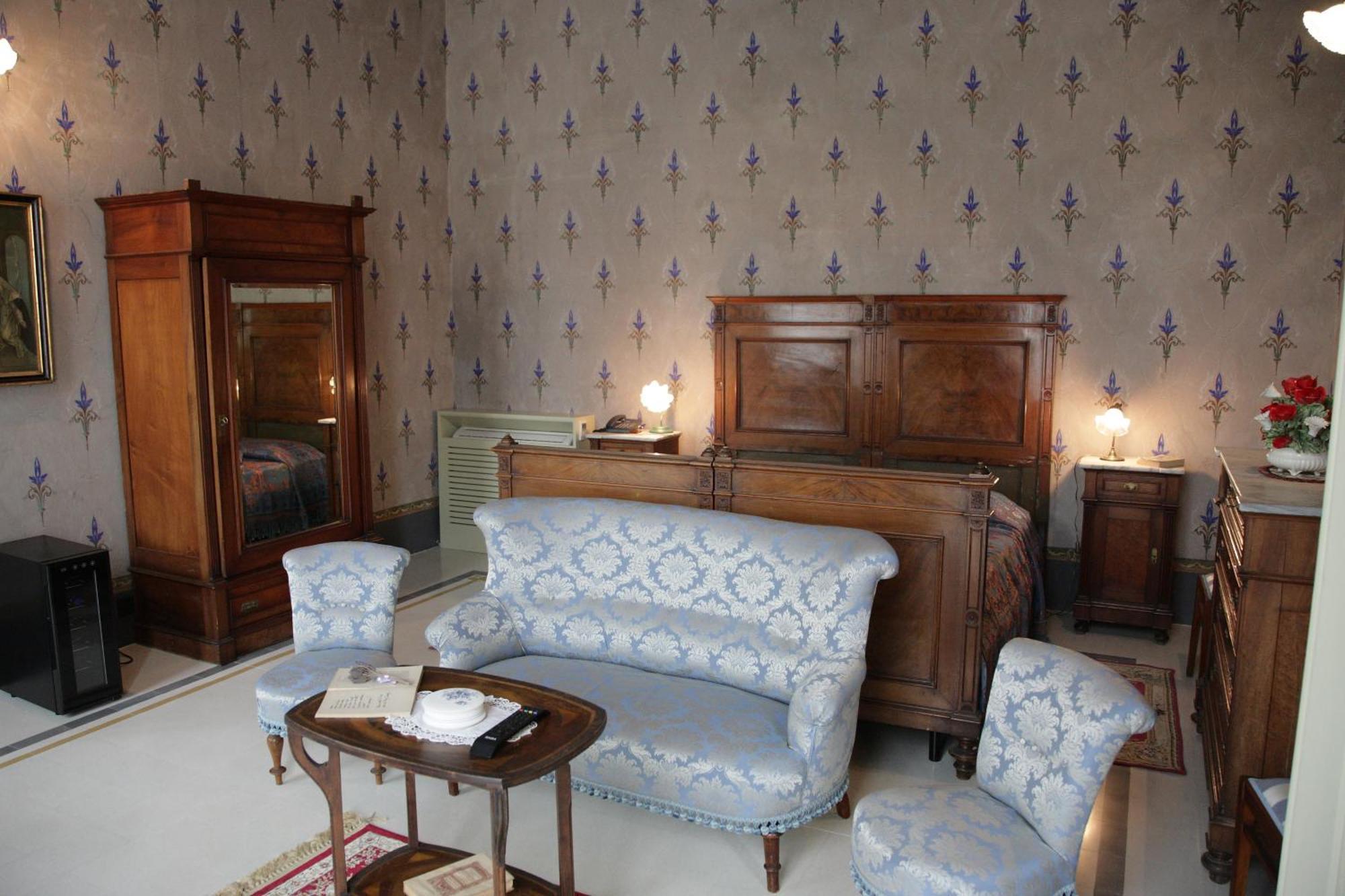 Residenza D'Epoca Regina D'Arborea Oristano Pokoj fotografie